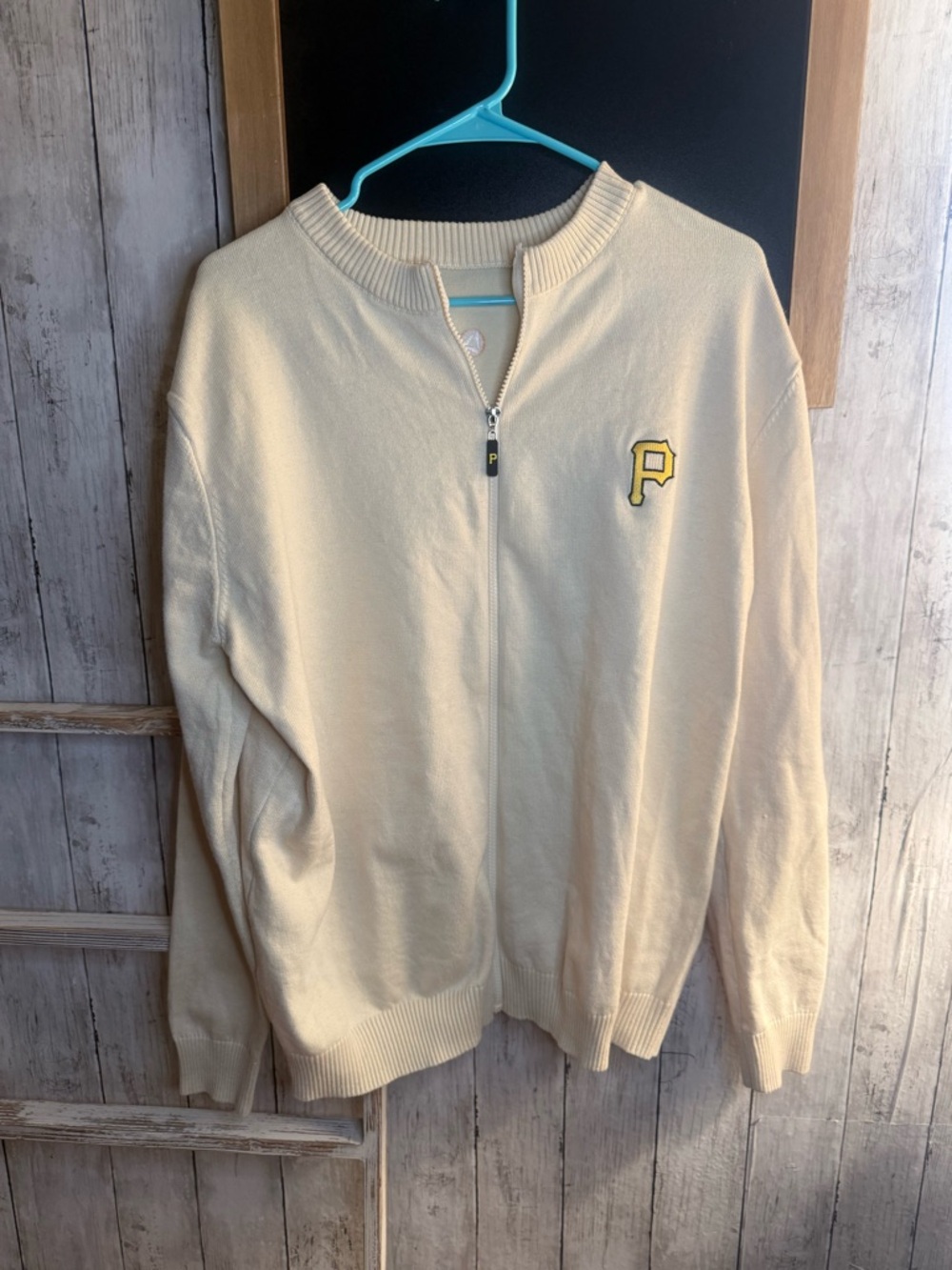 Vintage Pittsburgh Pirates Men's L Cream Full-Zip Sweater MLB